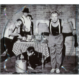 Red Hot Chili Peppers – Greatest Hits (Star Mark)