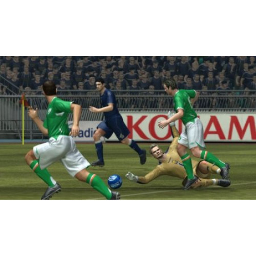 Pro Evolution Soccer 2008 [PS4, английская версия] Trade-in / Б.У.