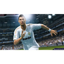 Pro Evolution Soccer 2013 (PES 13) [Xbox 360, русские субтитры] Trade-in / Б.У.